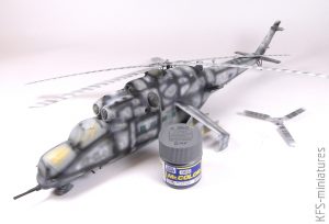 1/48 Mi-24V/VP – ZVEZDA  -  Budowa