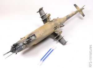 1/48 Mi-24V/VP – ZVEZDA  -  Budowa