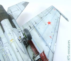 1/48 Su-33 Flanker-D - Minibase - Budowa