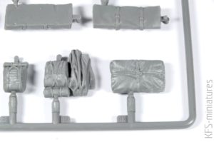 1/35 British rucksacks, bags & folded canvas WW II - MiniArt