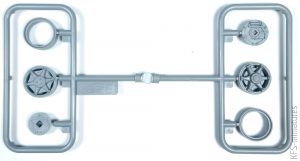 1/35 Lastkraftwagen 3,5 t AHN with German Drivers - ICM