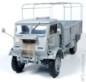 1/35 Model W.O.T. 6 – WWII British Truck – ICM - Budowa