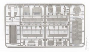 1/72 WWI B Type Bus Pigeon Loft - Roden