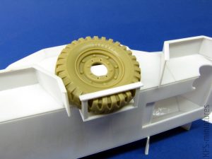 1/35 Hubert - Budowa