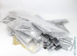 1/350 Super Yamato KII - Deluxe Version - Very Fire 1/350 Super Yamato KII - Deluxe Version - Very Fire