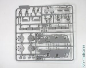 1/350 Super Yamato KII - Deluxe Version - Very Fire 1/350 Super Yamato KII - Deluxe Version - Very Fire