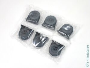 1/35 HIMARS Sagged Wheel Set - ScaleX 1/35 HIMARS Sagged Wheel Set - ScaleX