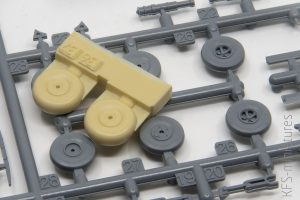 1/72 Firefly I, Barracuda Early Mainwheels - Barracuda Studios