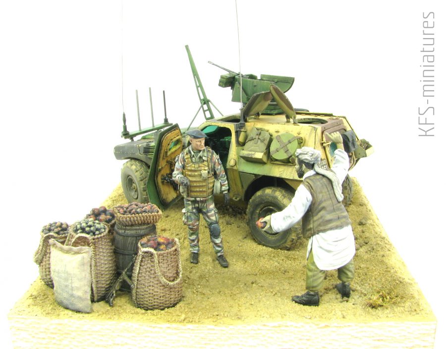 1/35 (Pomen)grenade Seller