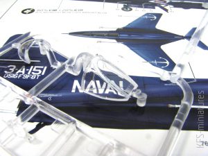 1/48 Tf-9J/F9F-8T Cougar - KittyHawk