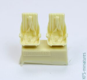 1/48 WWII Russian Fighter Seats with Belts - Barracuda Studios