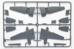 1/72 D.H. Mosquito PR Mk. XVI - Special Hobby