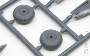 1/72 D.H. Mosquito PR Mk. XVI - Special Hobby