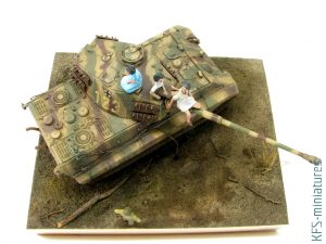 1/48 Panzerkampfwagen VI Ausf. B Tiger II - Malowanie