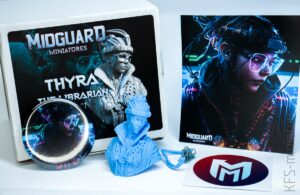 1/10 Thyra the Librarian - MidGuard Miniatures