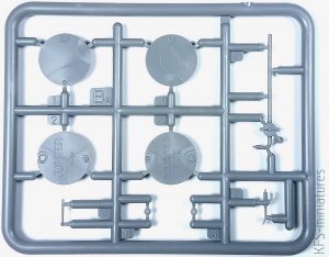 1/35 U.S. Fuel Drums 55 Gals - MiniArt