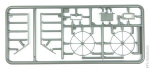 1/35 5 Ton Gantry Crane and Equipment - MiniArt