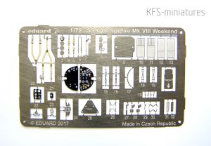 1/72 Spitfire Mk.VIII Weekend - Blacha - Eduard