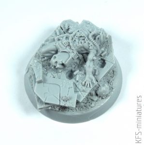 28mm Heresy Hunter Dominator Medic - Grim Skull