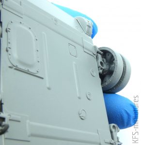 1/35 ZSU-57-2 - Hobby 2000 - Budowa cz.1