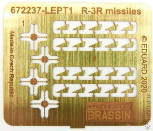 1/72 R-3R missiles w/pylons for MiG-21 - Eduard