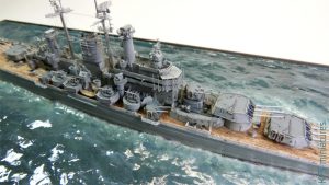 1/700 Des Moines - Budowa część 3