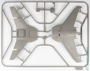 1/48 AV-8B Harrier II PLUS - UMA Model
