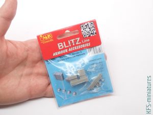 1/72 Drewniane skrzynie i hełmy - CMK