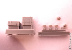 1/72 Drewniane skrzynie i hełmy - CMK