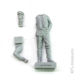 1/32 Polish (RAF) Fighter Pilot - BitsKrieg