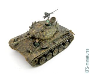 1/72 M24 Chaffee - Budowa cz.2