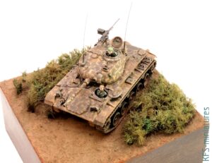 1/72 M24 Chaffee - Budowa cz.2