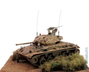 1/72 M24 Chaffee - Budowa cz.2