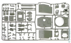 1/35 Russian Heavy Tank KV-2 - Tamiya