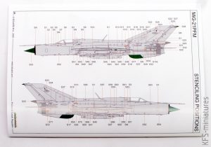 1/72 MiG-21PFM - Eduard