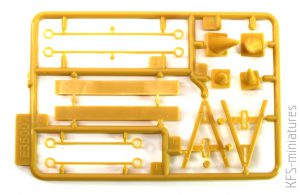 1/35 Traffic barricades & cone set – Hero Hobby Kits