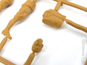 1/24 American Firemen (1910s) - ICM