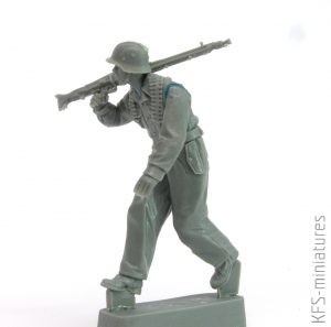 1/35 W-SS MG 42 team - Under Fire - Rado Miniatures