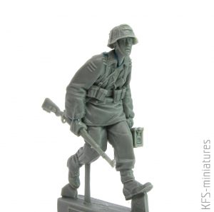 1/35 W-SS MG 42 team - Under Fire - Rado Miniatures