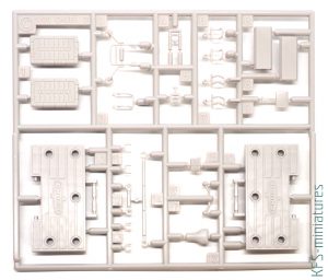 1/35 CHUBU 01 - Lightweight Mechatrobot - Hasegawa