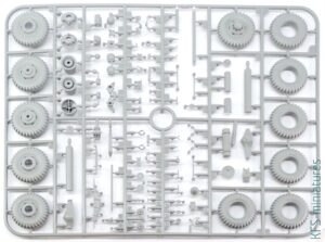 1/35 Ward Lafrance - Model 1000 - Series 2 - Thunder Model 1/35 Ward Lafrance - Model 1000 - Series 2 - Thunder Model