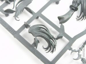 28mm Dark Elf Supreme Sorceress - Games Workshop