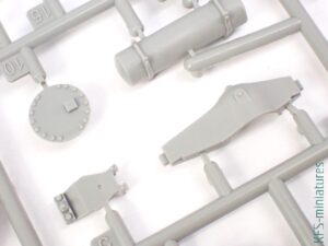 1/35 Ward Lafrance - Model 1000 - Series 2 - Thunder Model 1/35 Ward Lafrance - Model 1000 - Series 2 - Thunder Model