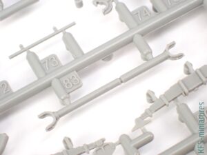 1/35 Ward Lafrance - Model 1000 - Series 2 - Thunder Model 1/35 Ward Lafrance - Model 1000 - Series 2 - Thunder Model