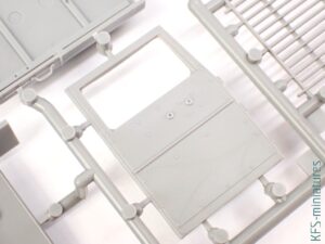 1/35 Ward Lafrance - Model 1000 - Series 2 - Thunder Model 1/35 Ward Lafrance - Model 1000 - Series 2 - Thunder Model