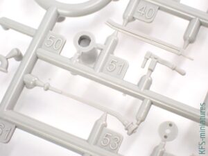 1/35 Ward Lafrance - Model 1000 - Series 2 - Thunder Model 1/35 Ward Lafrance - Model 1000 - Series 2 - Thunder Model