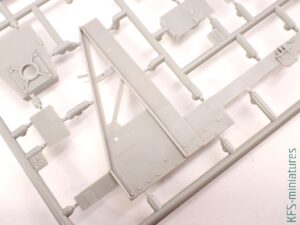 1/35 Ward Lafrance - Model 1000 - Series 2 - Thunder Model 1/35 Ward Lafrance - Model 1000 - Series 2 - Thunder Model