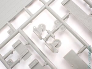 1/35 Ward Lafrance - Model 1000 - Series 2 - Thunder Model 1/35 Ward Lafrance - Model 1000 - Series 2 - Thunder Model