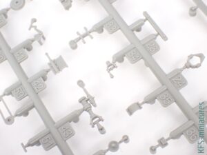 1/35 Ward Lafrance - Model 1000 - Series 2 - Thunder Model 1/35 Ward Lafrance - Model 1000 - Series 2 - Thunder Model