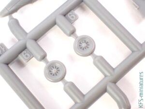 1/144 Airliner ATR-42-300 - X-Scale